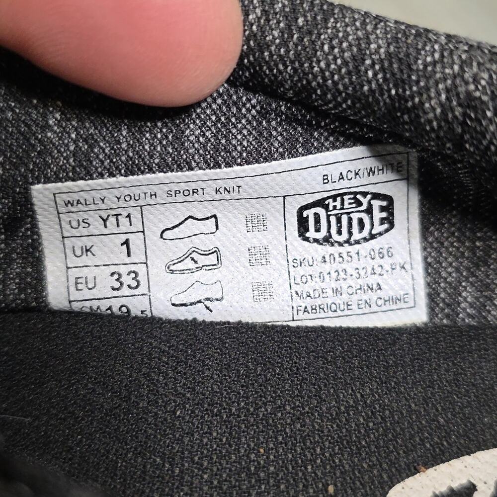 Hey Dude Wally Youth Black and White Sport Knit Slip On Loafers Kids Size YT1 - Picture 12 of 12